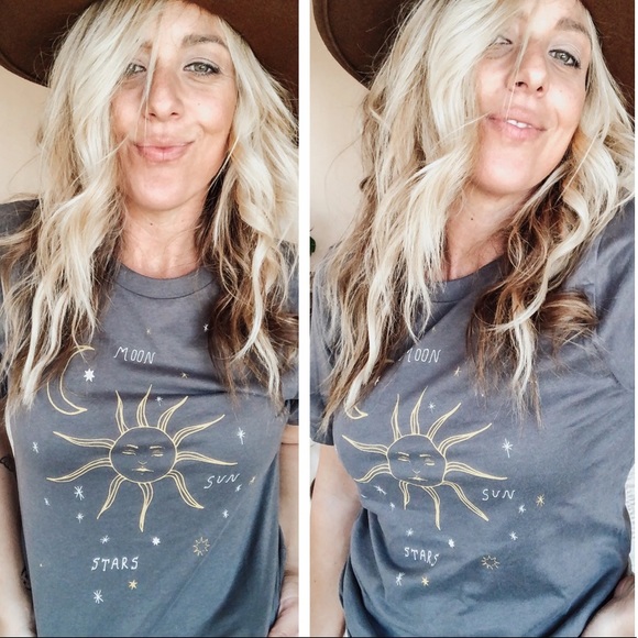 SUN MOON STARS TEE - Picture 5 of 6